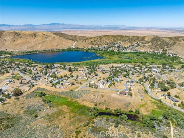 Elizabeth Lake, CA 93532,42701 Ranch Club Road