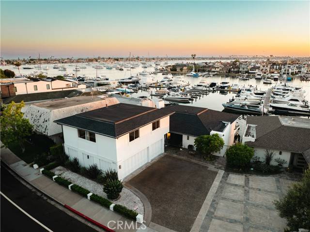 Newport Beach, CA 92625,1641 Bayside