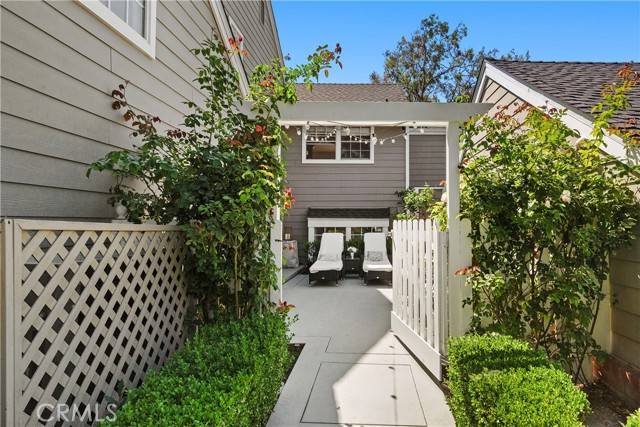 Newport Beach, CA 92660,2709 Hillside Drive #33