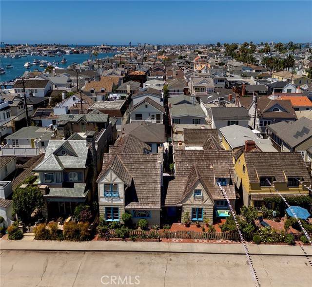 Newport Beach, CA 92662,115 Apolena Avenue