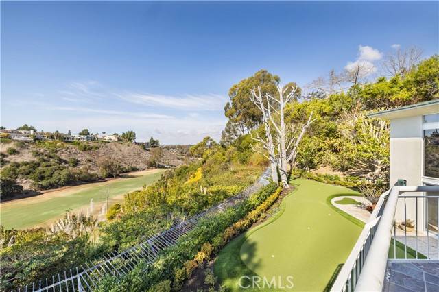 Newport Beach, CA 92660,2 Inverness Lane