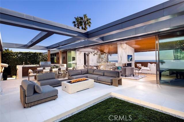 Laguna Beach, CA 92651,2538 Monaco Drive