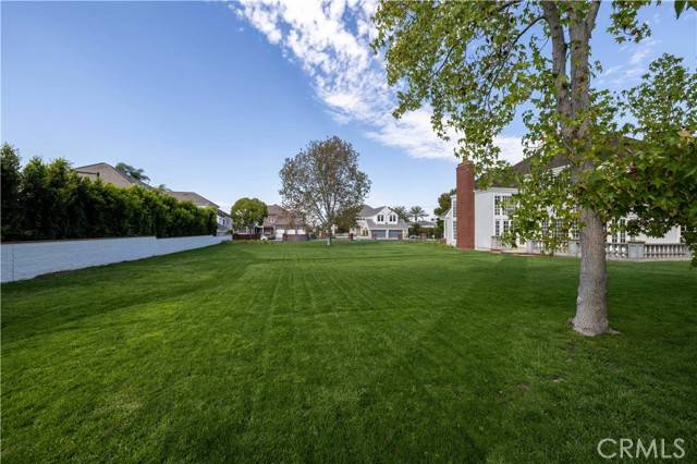 Newport Beach, CA 92660,7 Leesbury Court