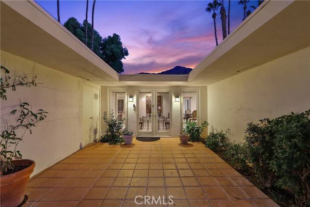 Indian Wells, CA 92210,77137 Iroquois