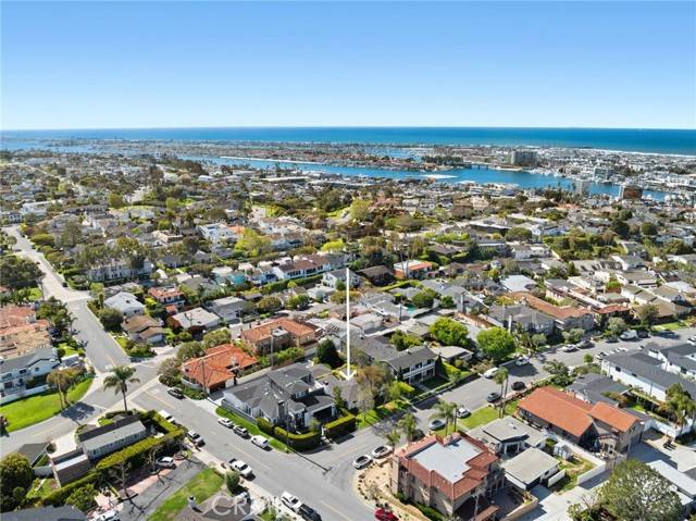 Newport Beach, CA 92663,436 Holmwood Drive