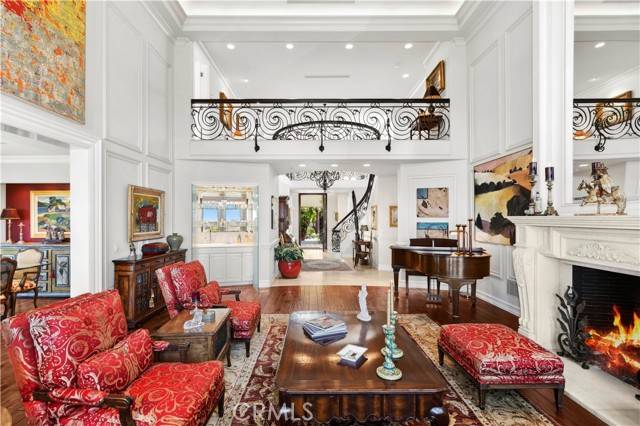 Newport Beach, CA 92660,14 Rue Chantilly