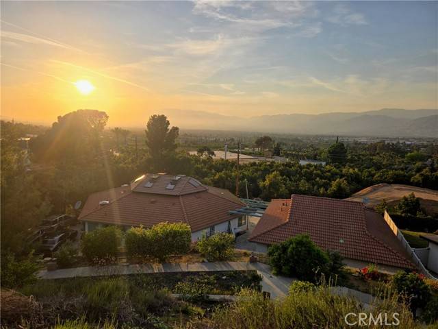 Mentone, CA 92359,11485 Crafton