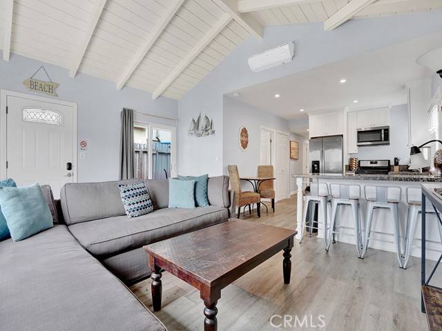 Newport Beach, CA 92661,1320 W Balboa Boulevard