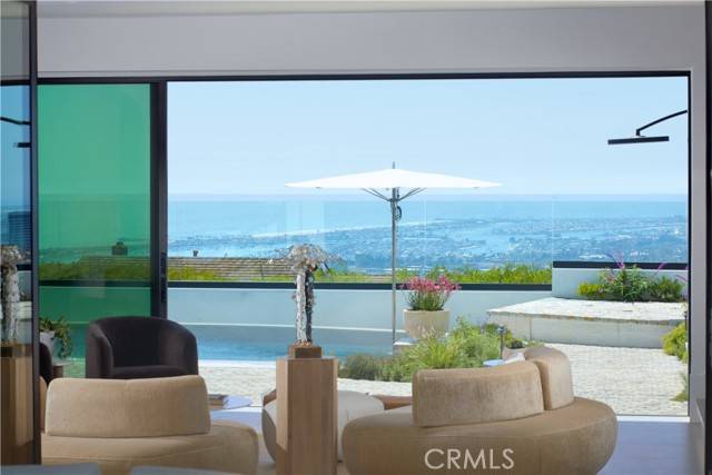 Corona Del Mar (newport Beach), CA 92625,17 Muir Beach Circle