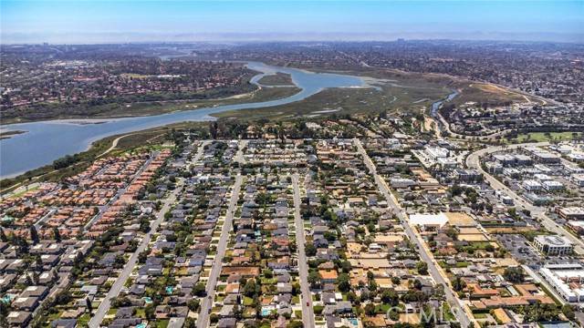 Newport Beach, CA 92660,2173 Orchard Drive