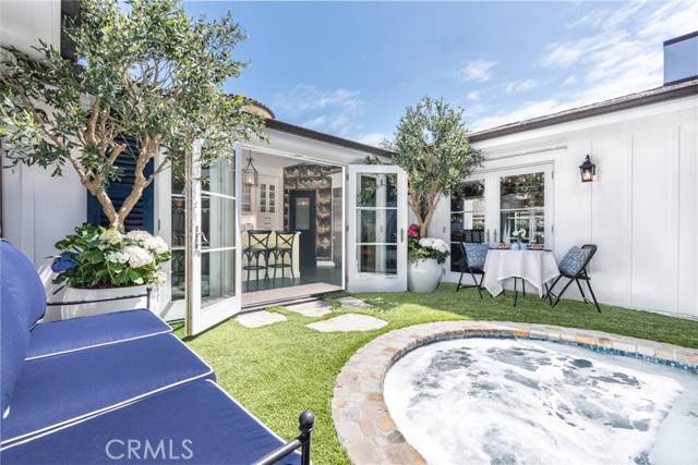 Newport Beach, CA 92663,105 Via Waziers