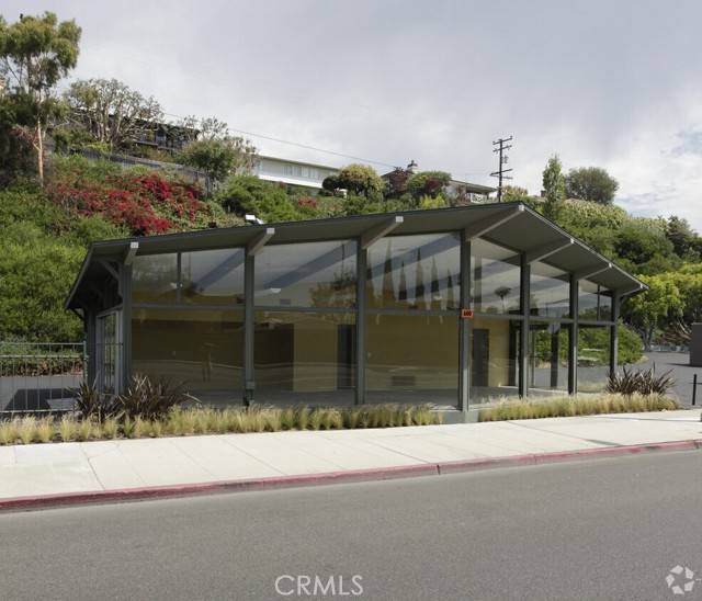 Newport Beach, CA 92663,600 West Coast Highway