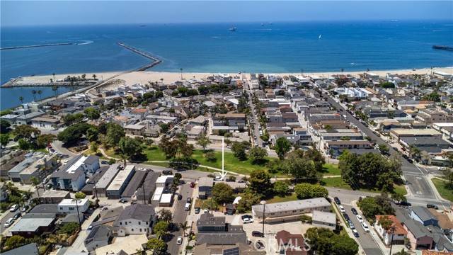 Seal Beach, CA 90740,1515 Electric Avenue