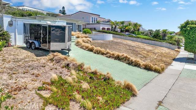 Corona Del Mar (newport Beach), CA 92625,1106 Goldenrod Avenue