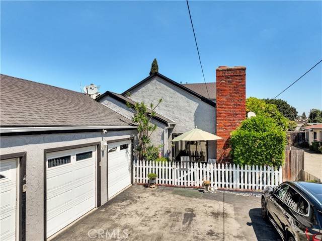 Costa Mesa, CA 92627,416 Hamilton Street