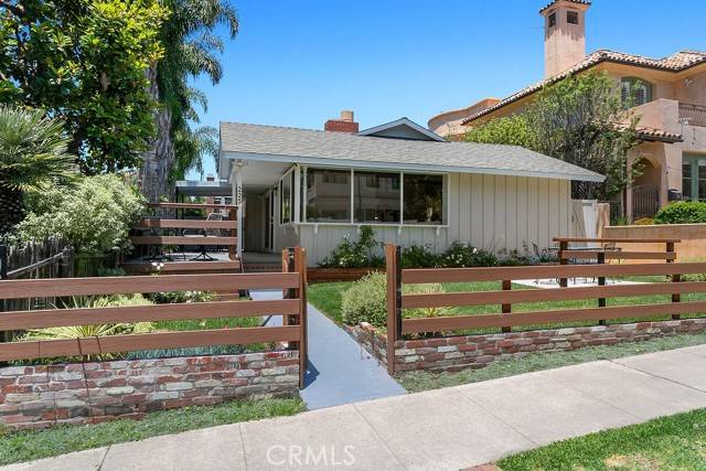 Corona Del Mar (newport Beach), CA 92625,225 Iris Avenue