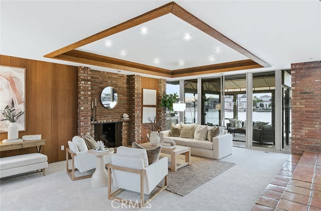 Huntington Beach, CA 92649,16611 Carousel Lane