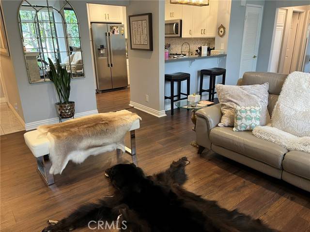 Newport Beach, CA 92663,210 LILLE LANE #218