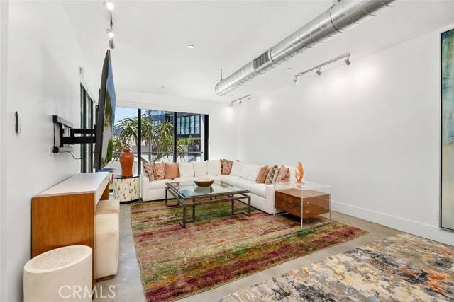 Newport Beach, CA 92663,419 29th