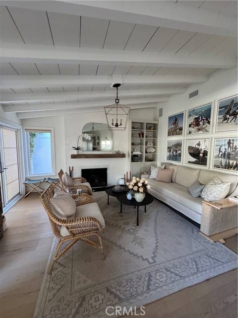 Corona Del Mar (newport Beach), CA 92625,718 Fernleaf