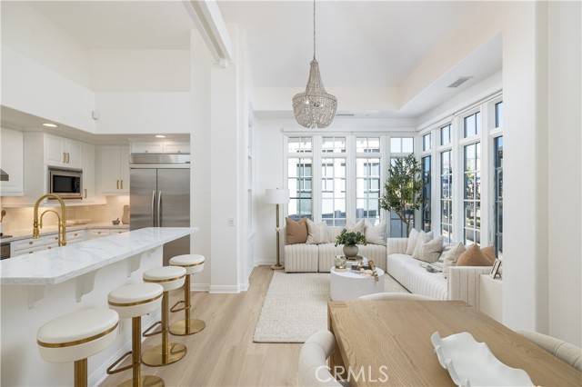 Corona Del Mar (newport Beach), CA 92625,2545 Bungalow Place