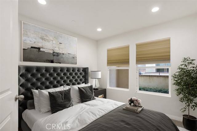 Gardena, CA 90249,15331 Jasmine Lane #105