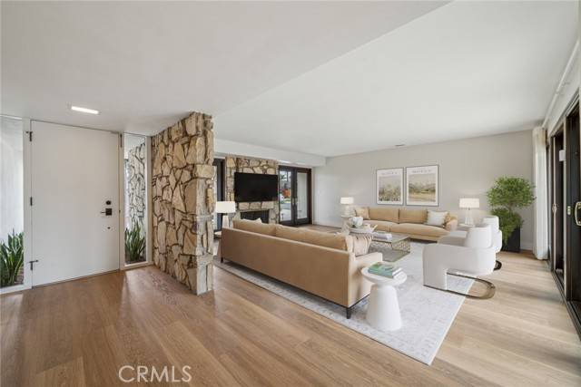 Newport Beach, CA 92660,1700 Candlestick