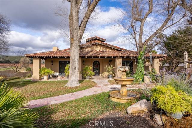 Paso Robles, CA 93446,2135 Live Oak Rd