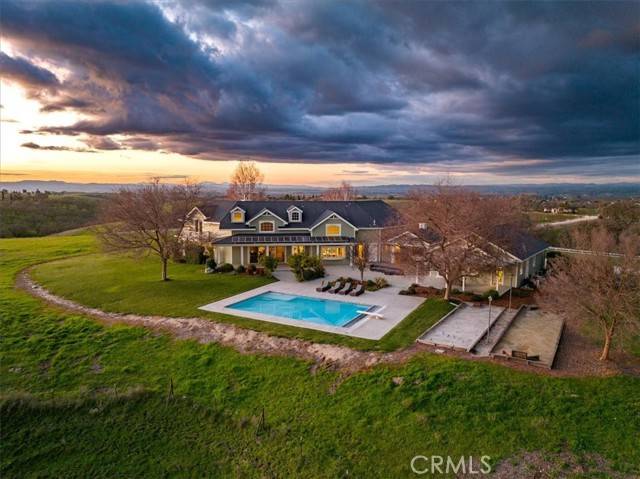 Paso Robles, CA 93446,920 Camino Vina