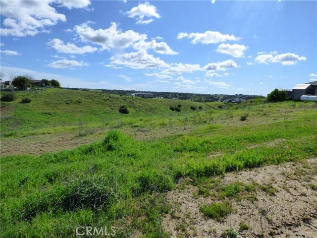 Paso Robles, CA 93446,5940 Forked Horn Place