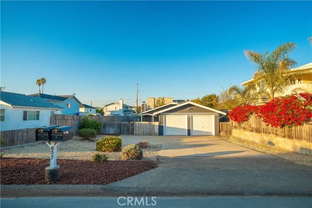 Grover Beach, CA 93433,657 Trouville Avenue #1