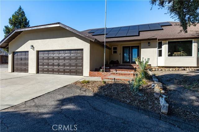 Paso Robles, CA 93446,849 Rolling Hills Road