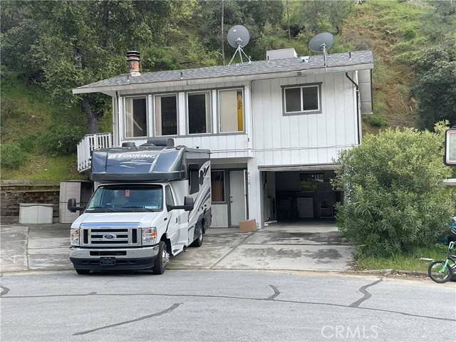 Bradley, CA 93426,8118 Cove Lane