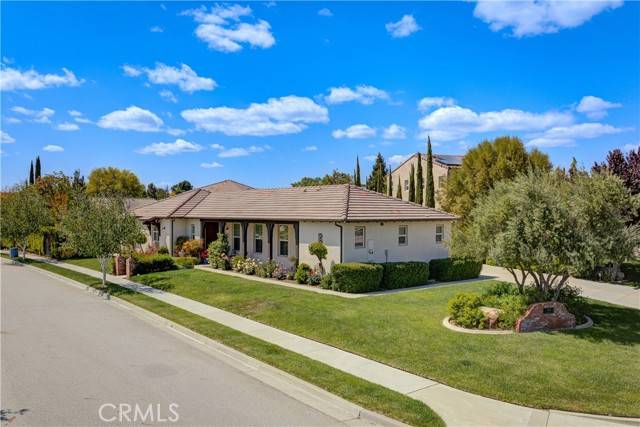 Templeton, CA 93465,1090 Muscat Court