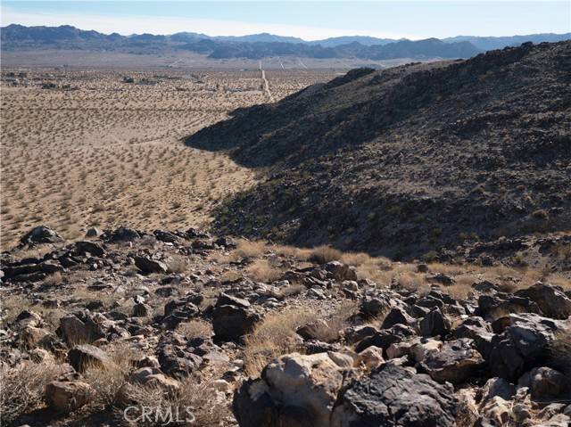 Joshua Tree, CA 92252,4078 Sunfair Road