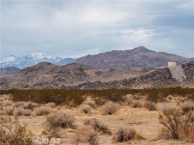 Joshua Tree, CA 92252,4078 Sunfair Road