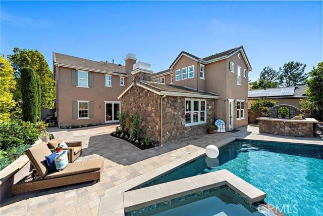 Ladera Ranch, CA 92694,2 Pointe Circle