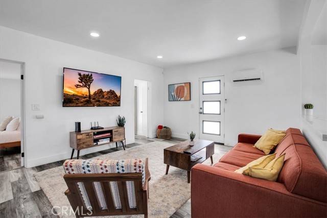 Joshua Tree, CA 92252,61853 Grand View Circle