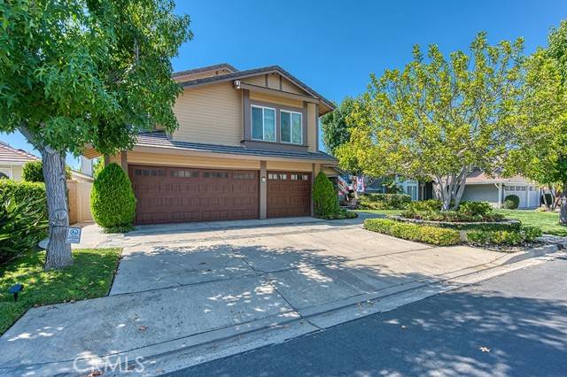 Laguna Hills, CA 92679,13 Eastridge