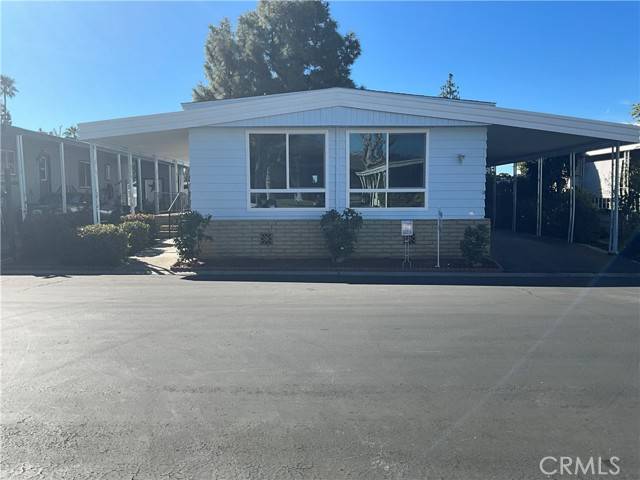 Lake Forest (el Toro), CA 92630,24001 Muirlands Blvd #250