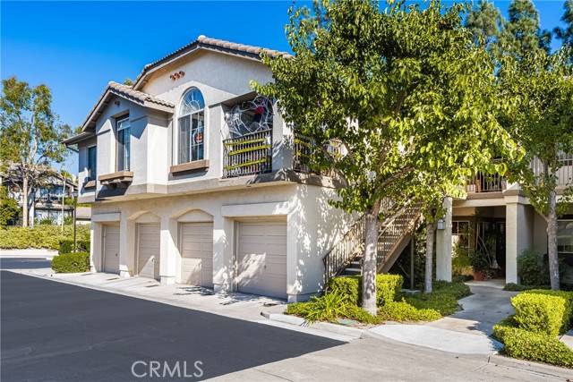 Lake Forest (el Toro), CA 92610,333 Chaumont Circle