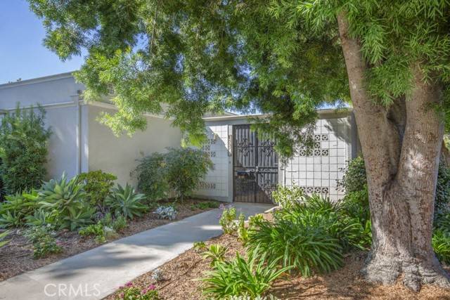 Laguna Woods, CA 92637,537 Via Estrada #C