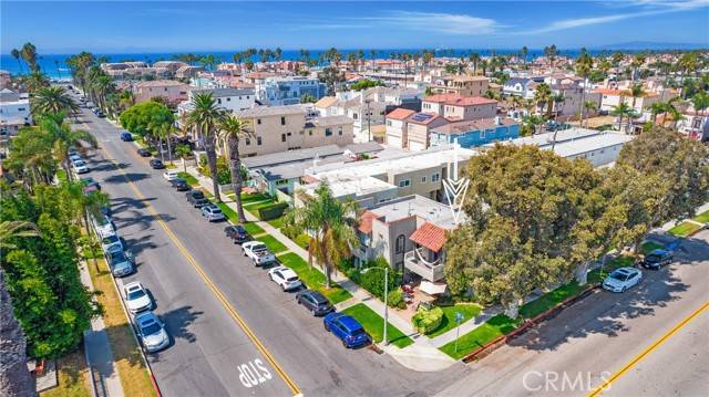 Huntington Beach, CA 92648,325 12th Street