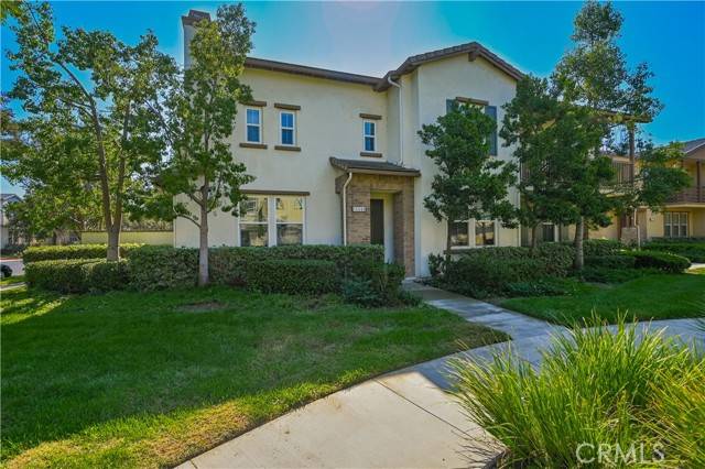 Tustin, CA 92782,15544 Hollyleaf Place