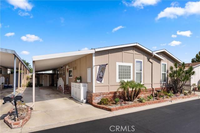 Brea, CA 92821,1361 Fern Lake Avenue #252