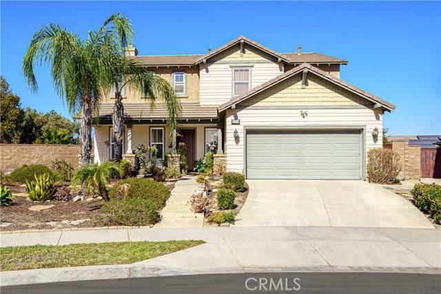 Corona, CA 92883,24959 Cliffrose Street