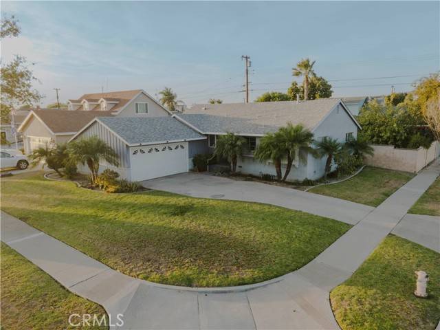 Buena Park, CA 90620,8405 Philodendron Way