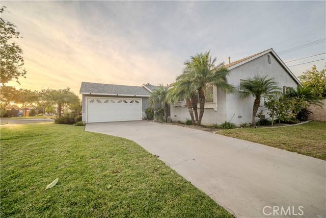 Buena Park, CA 90620,8405 Philodendron Way