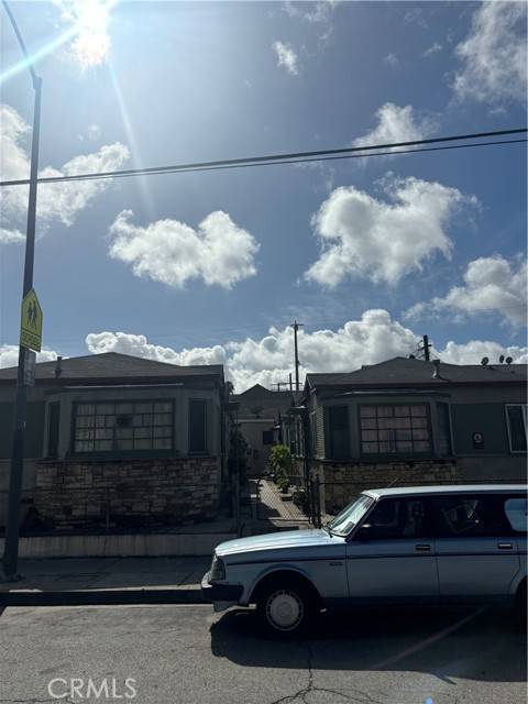 Huntington Park, CA 90255,2768 Randolph Street