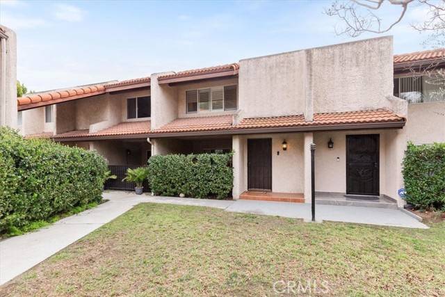 Burbank, CA 91504,9725 Via Siena